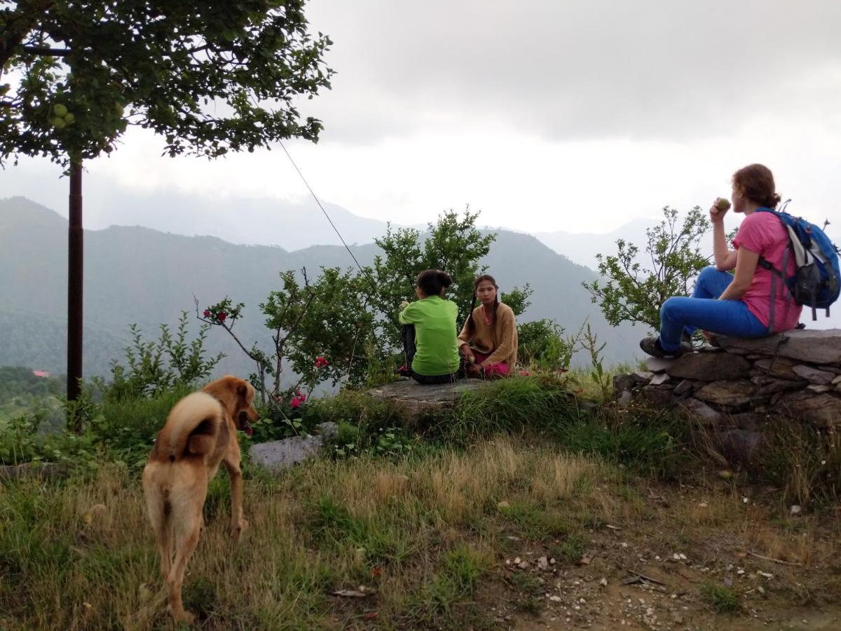 Namastay Himalayas, Kanatal Eksteriør bilde