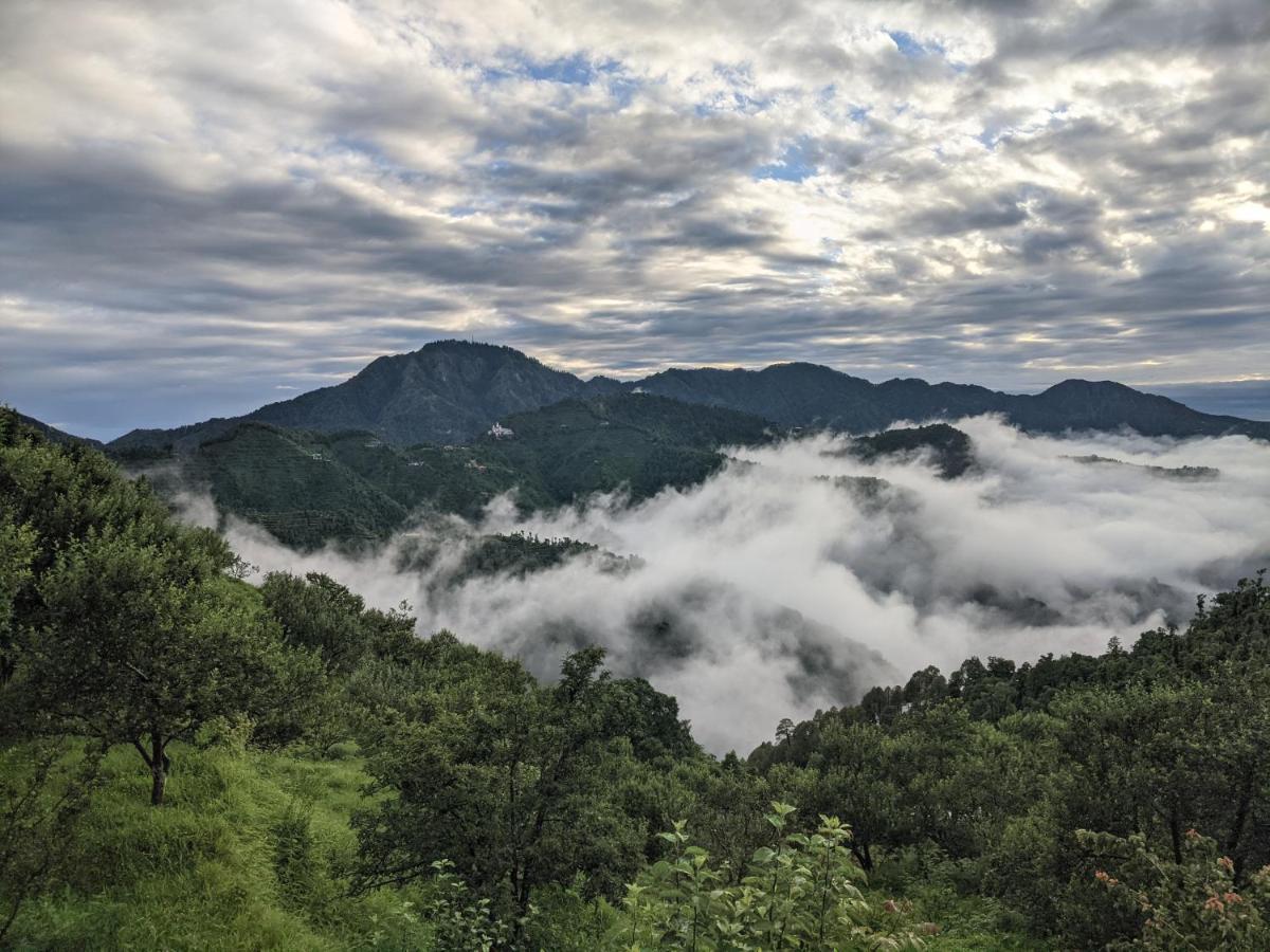 Namastay Himalayas, Kanatal Eksteriør bilde
