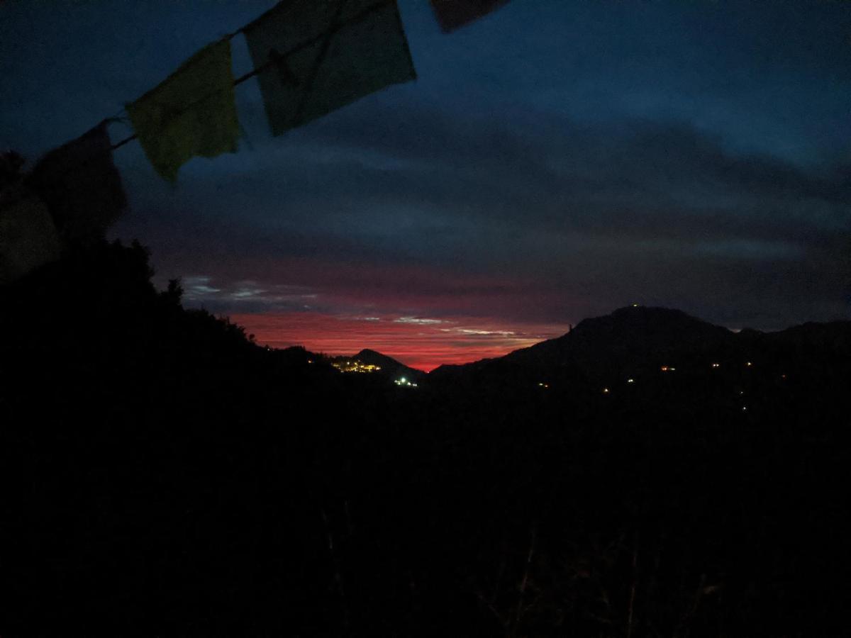 Namastay Himalayas, Kanatal Eksteriør bilde